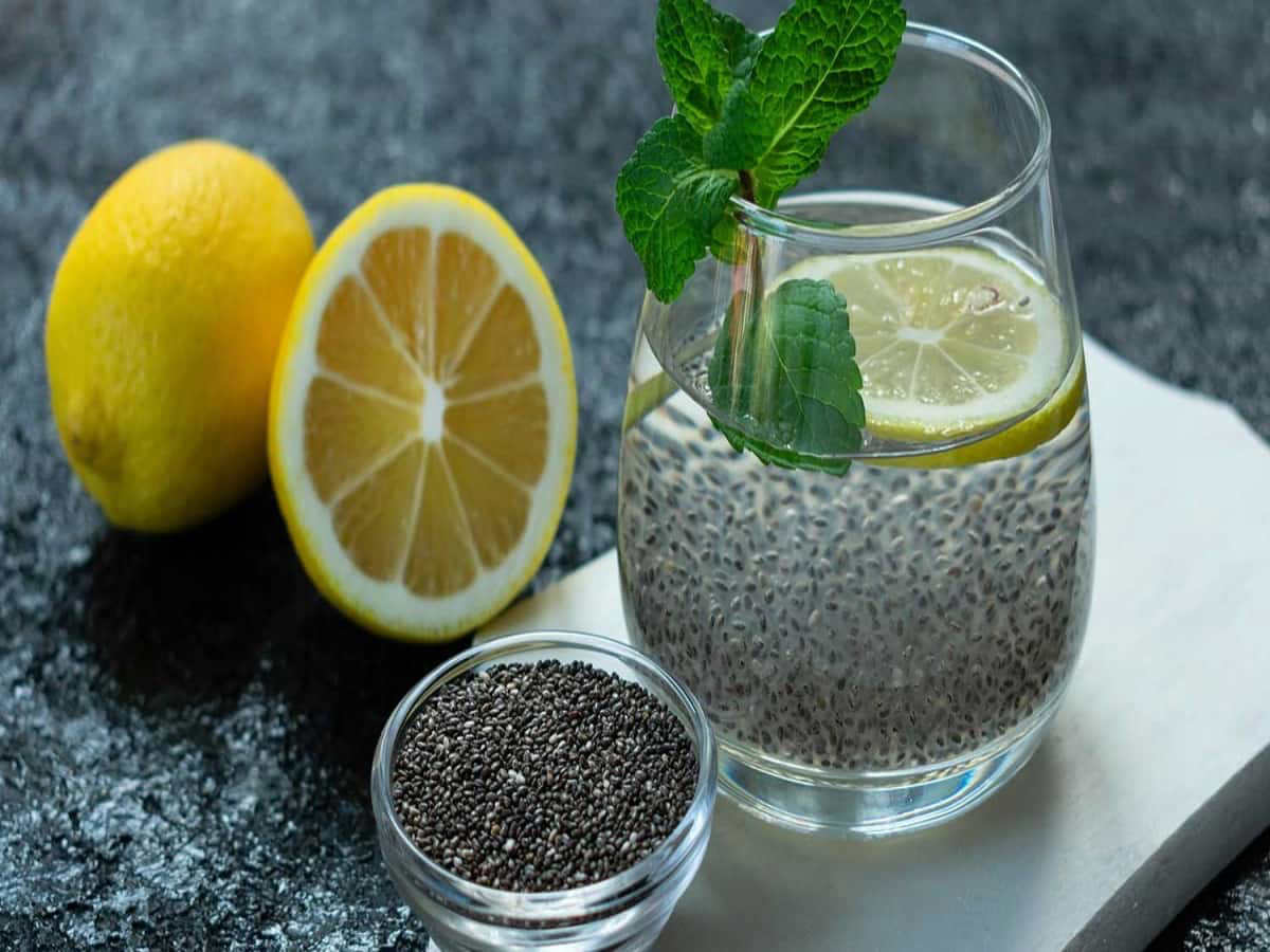 Minum Air Biasa Bosan? Ganti “Chia Spa Water” 4 Gelas, Tubuh Langsung Terasa 5 Tahun Lebih Muda
